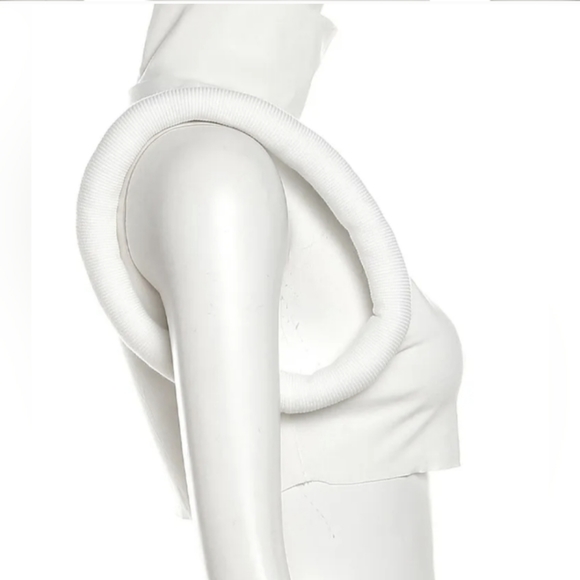 2 Skinny Pants And Top - Picture 6 of 16